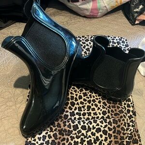 Rain boots